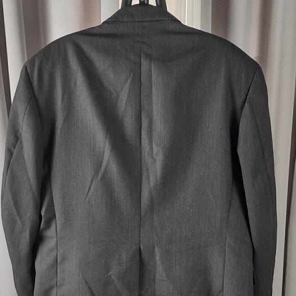 Kilburne and Finch Men's Gray Two Button Wool Blend Suit Jacket, Size 44S - Picture 4 of 12